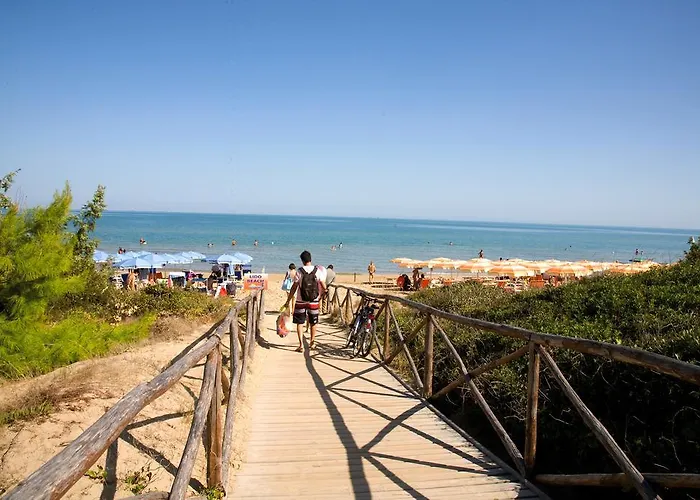 Varantur מלון דירות 3*