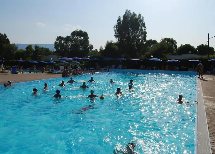 Varantur מלון דירות 3*